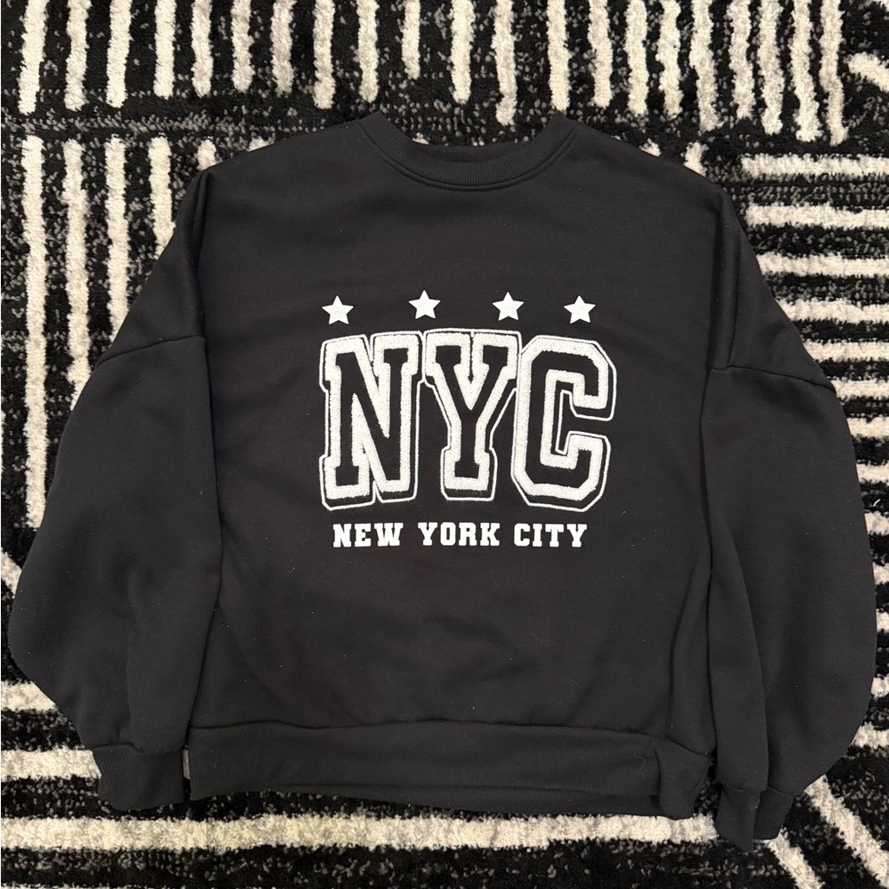Black NYC Graphic Sweater